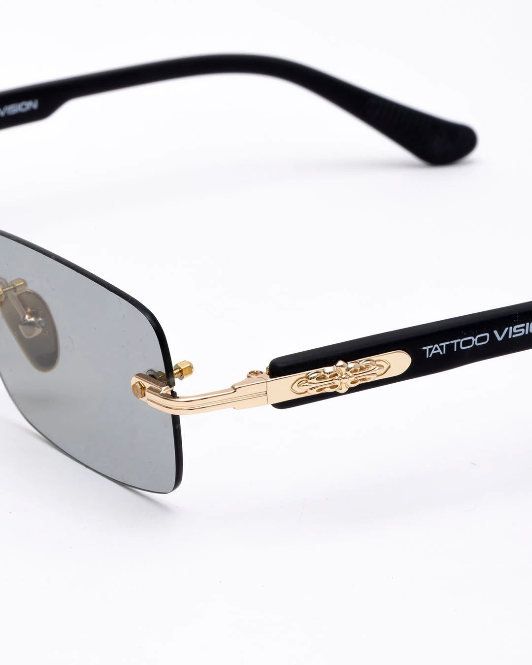 Onyx Glasses